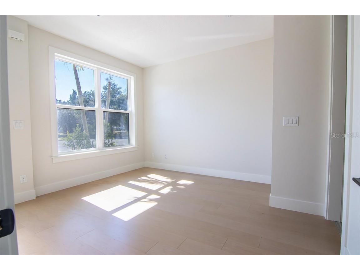 6365 1st Avenue S Saint Petersburg FL 33707 TB8453938 image15