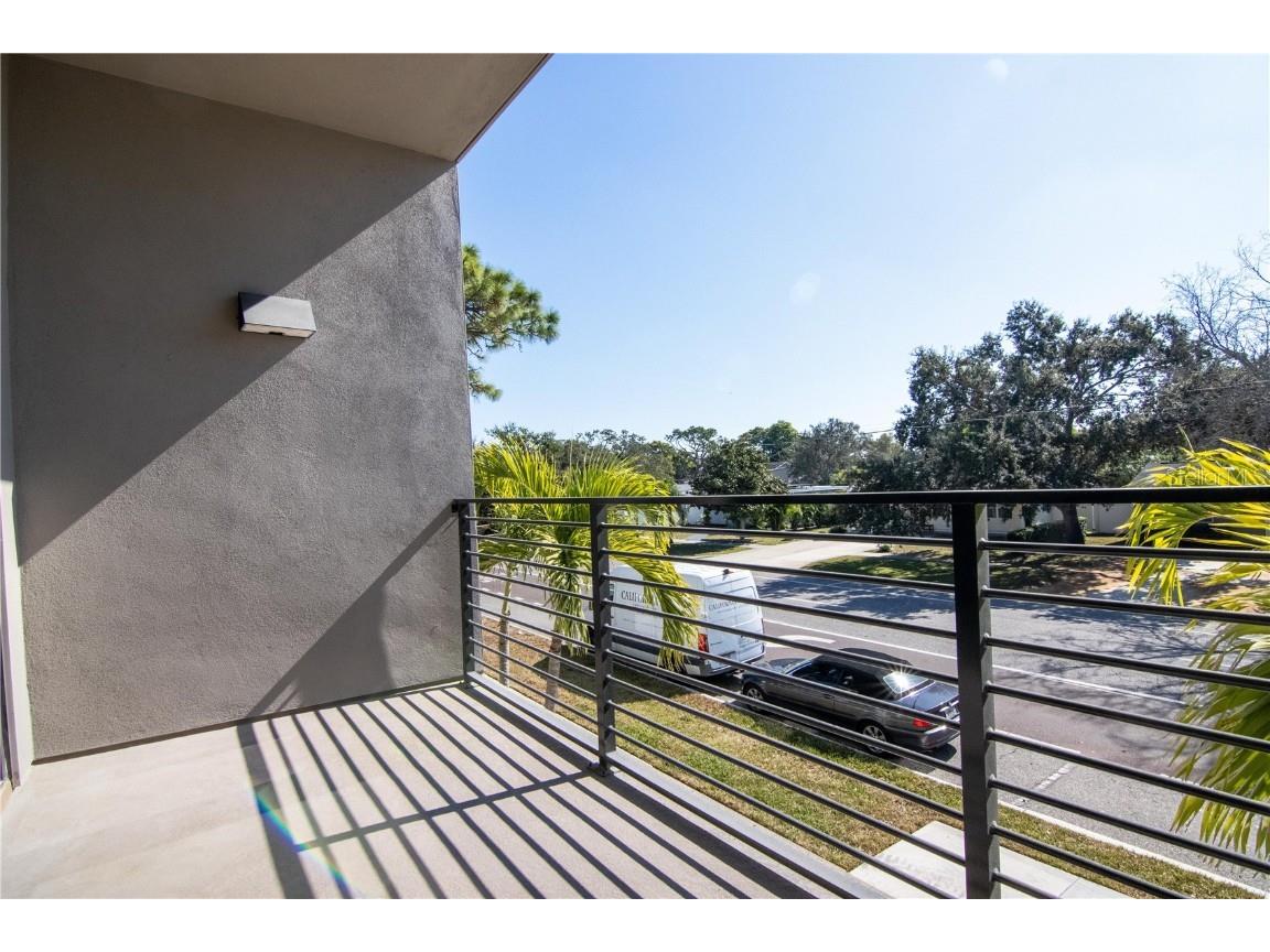 6365 1st Avenue S Saint Petersburg FL 33707 TB8453938 image22