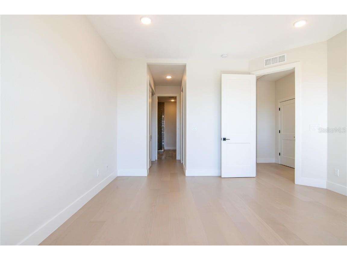 6365 1st Avenue S Saint Petersburg FL 33707 TB8453938 image29