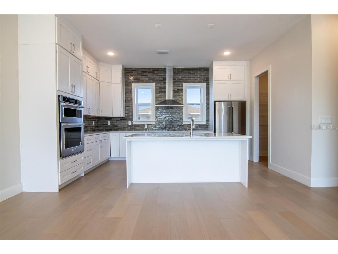 6365 1st Avenue S Saint Petersburg FL 33707 TB8453938 image4