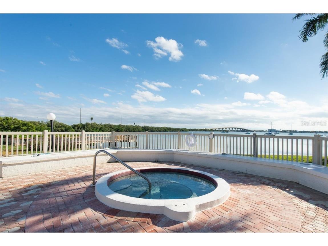 6365 Bahia Del Mar Boulevard #106 Saint Petersburg FL 33715 TB8443571 image26
