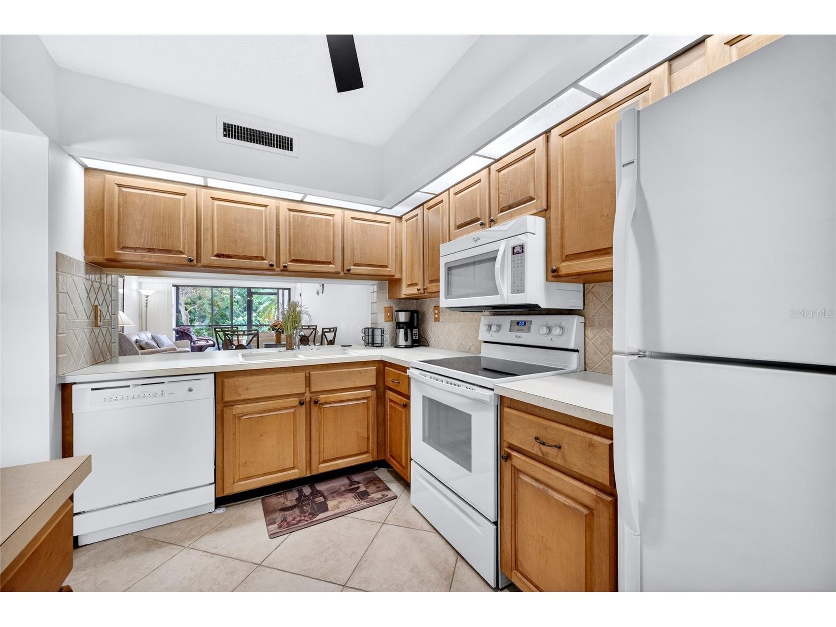 6365 Bahia Del Mar Boulevard #106 Saint Petersburg FL 33715 TB8516468 image14