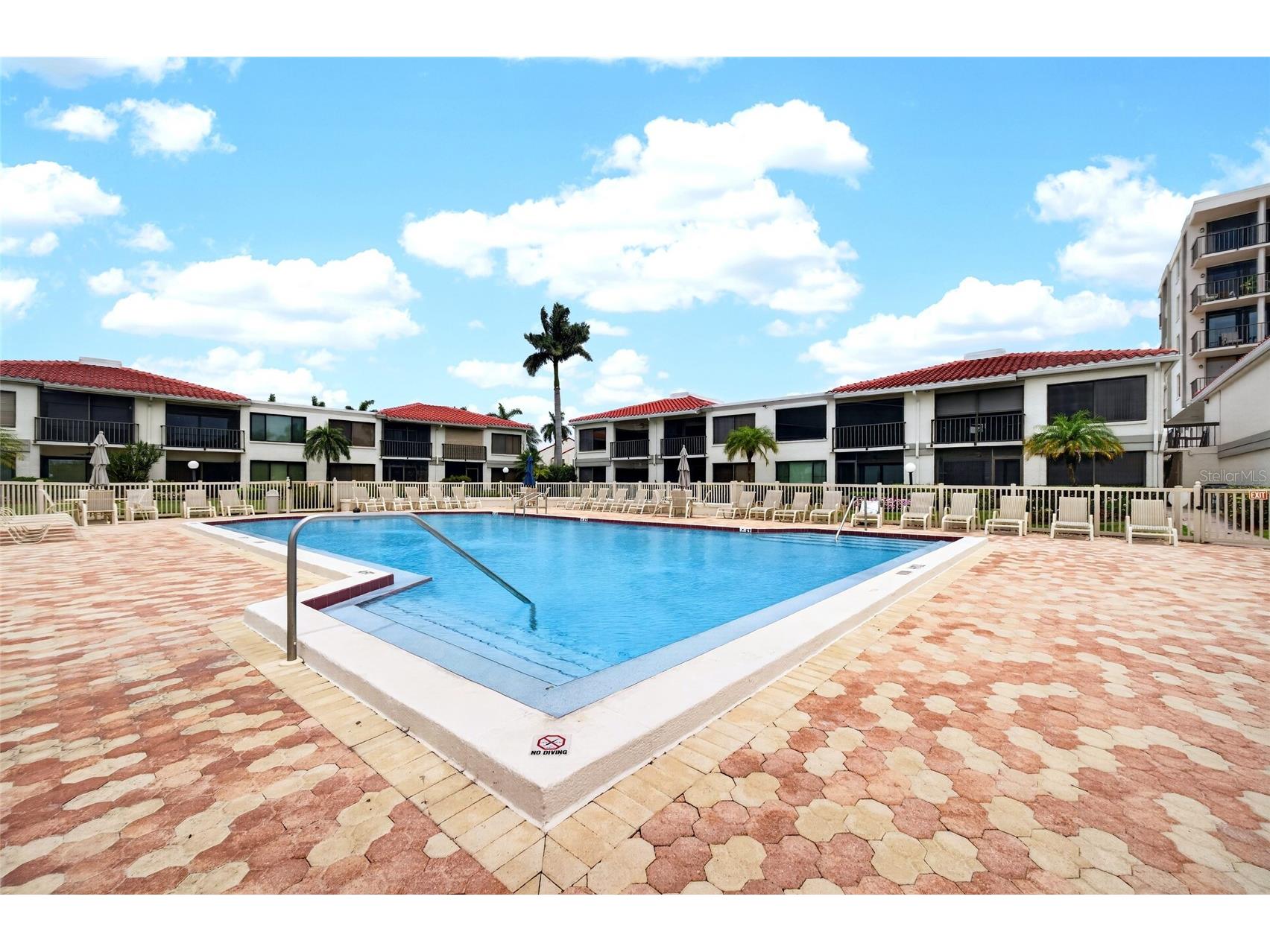 6365 Bahia Del Mar Boulevard #106 Saint Petersburg FL 33715 TB8516468 image2