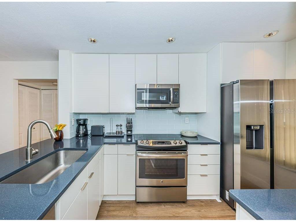 6365 Bahia Del Mar Boulevard #210 Saint Petersburg FL 33715 TB8474055 image12