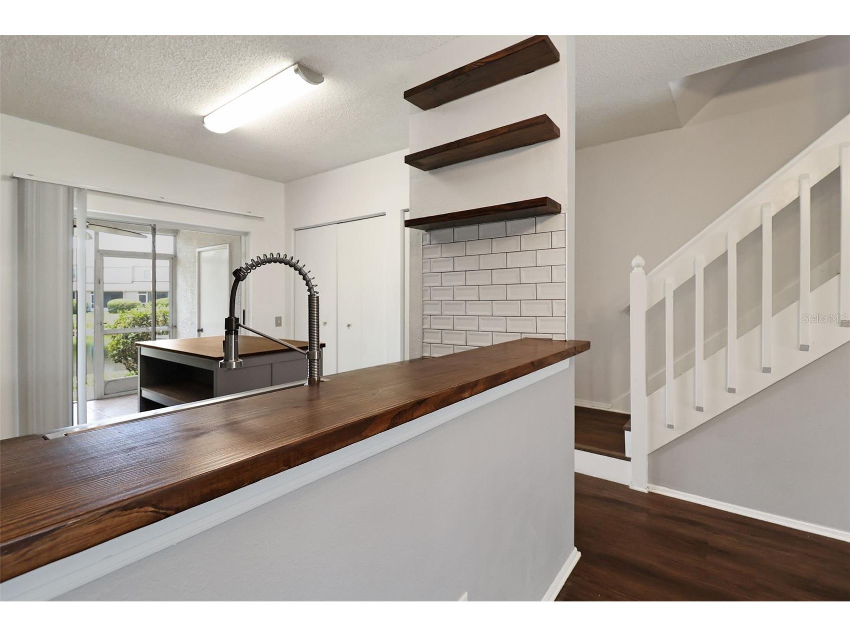 6367 Bayside Key Drive Tampa FL 33615 TB8513420 image15