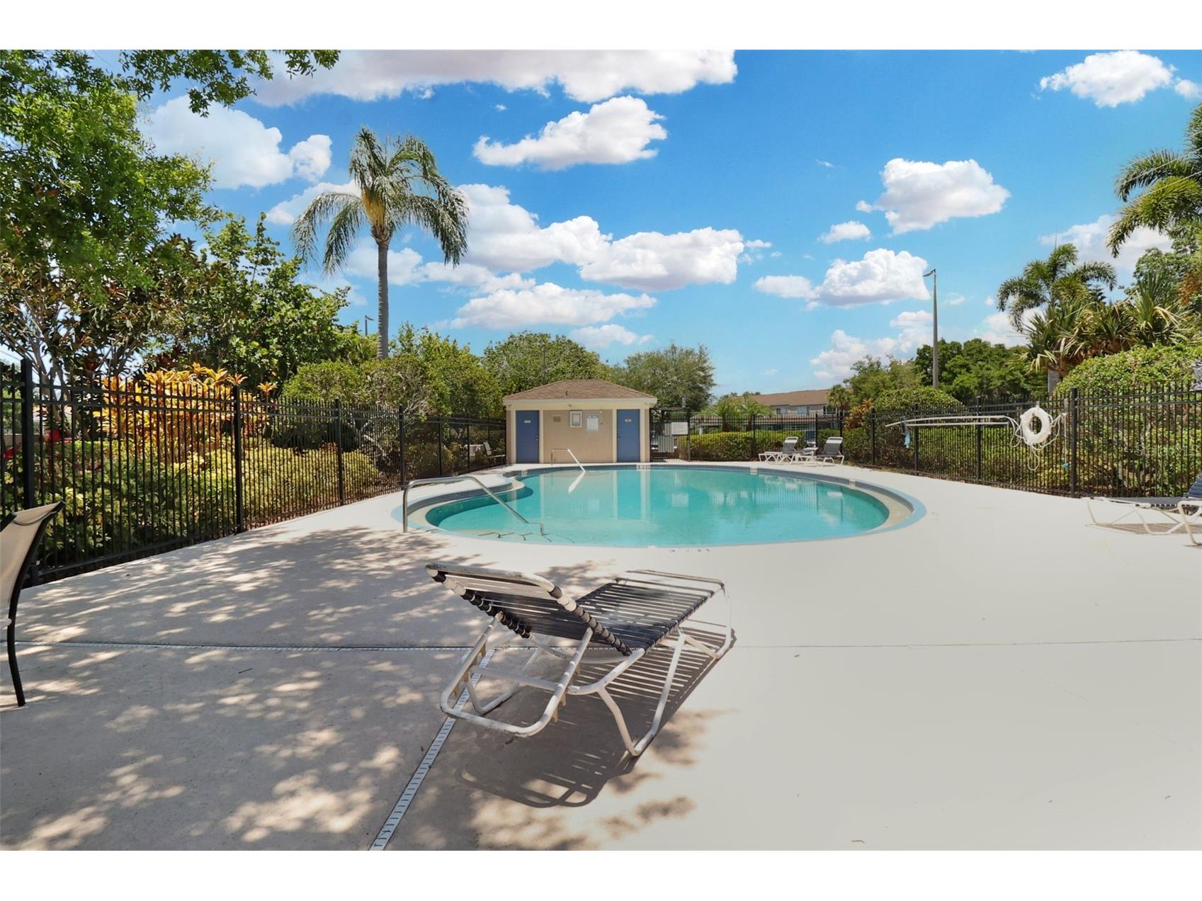 6367 Bayside Key Drive Tampa FL 33615 TB8513420 image40
