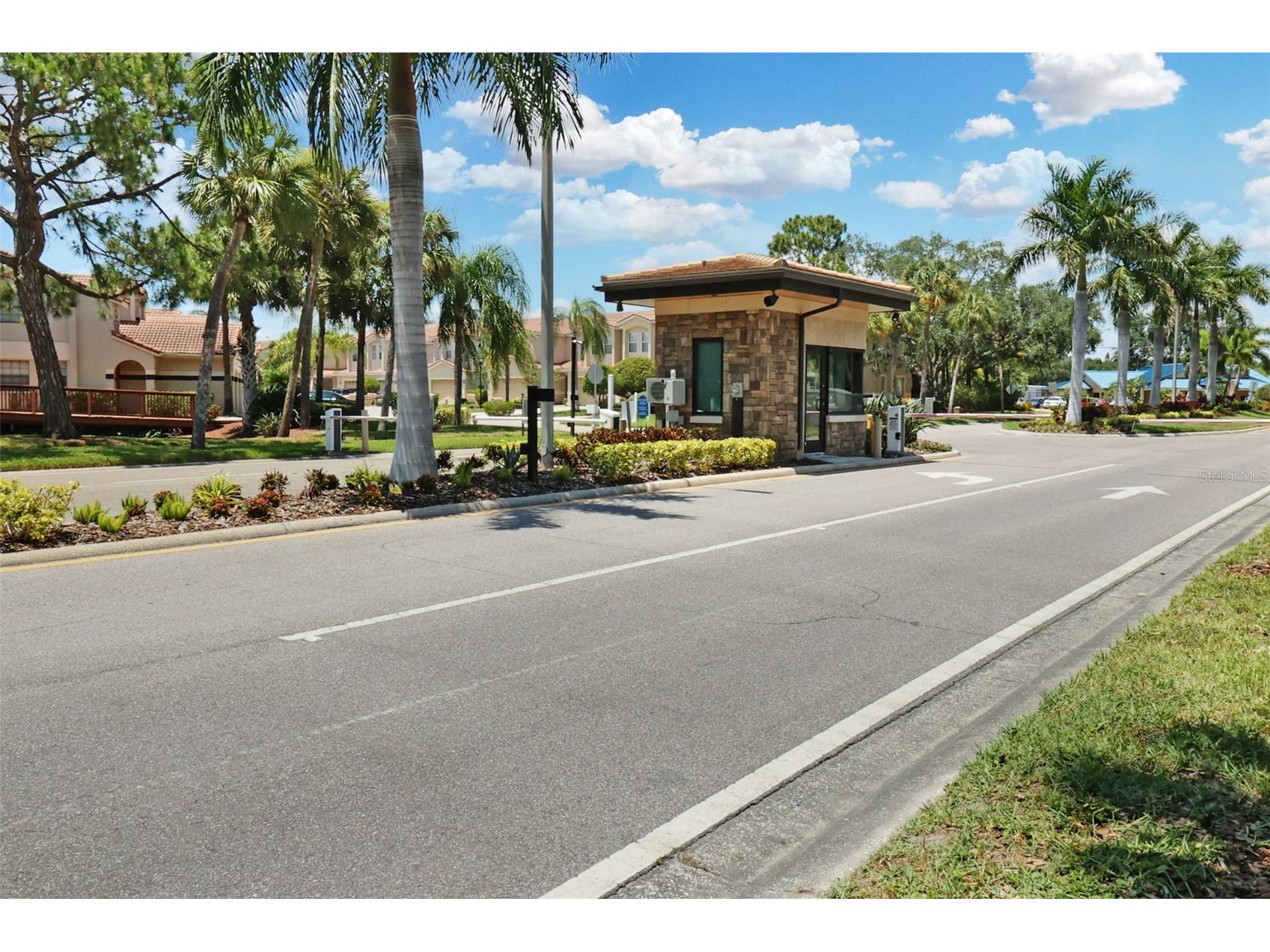 6367 Bayside Key Drive Tampa FL 33615 TB8513420 image7