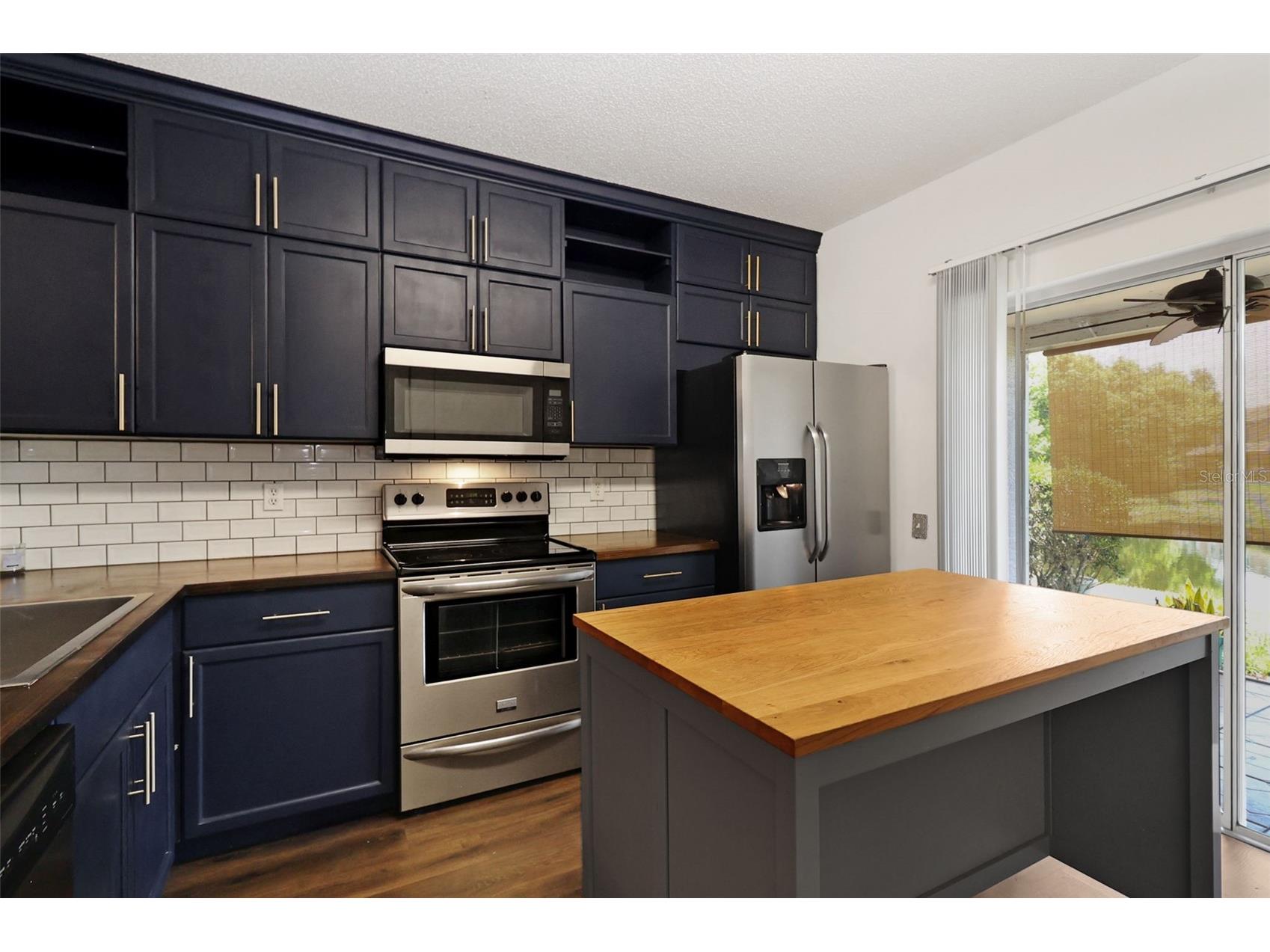 6367 Bayside Key Drive Tampa FL 33615 TB8513420 image8