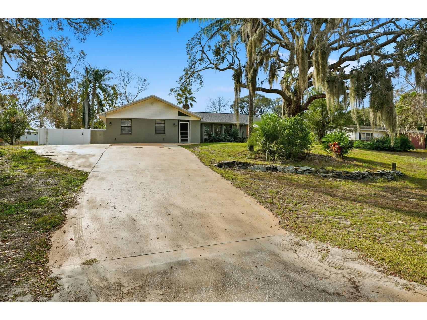 6368 Hillview Road Spring Hill FL 34606 TB8462848 image1