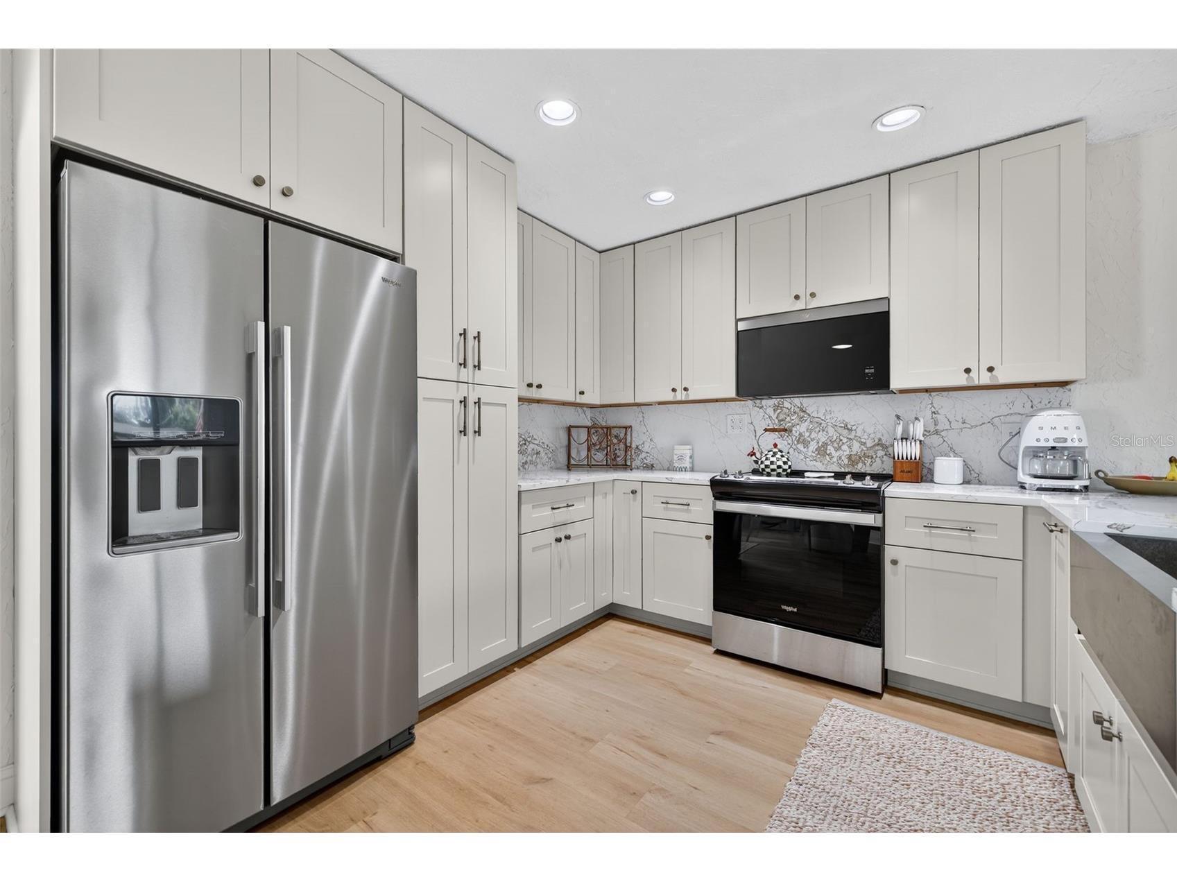 637 41st Avenue NE Saint Petersburg FL 33703 TB8494773 image11