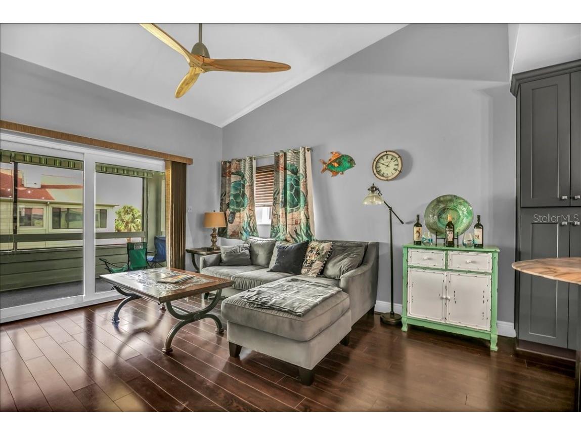 637 Drake Lane N Dunedin FL 34698 TB8446539 image10