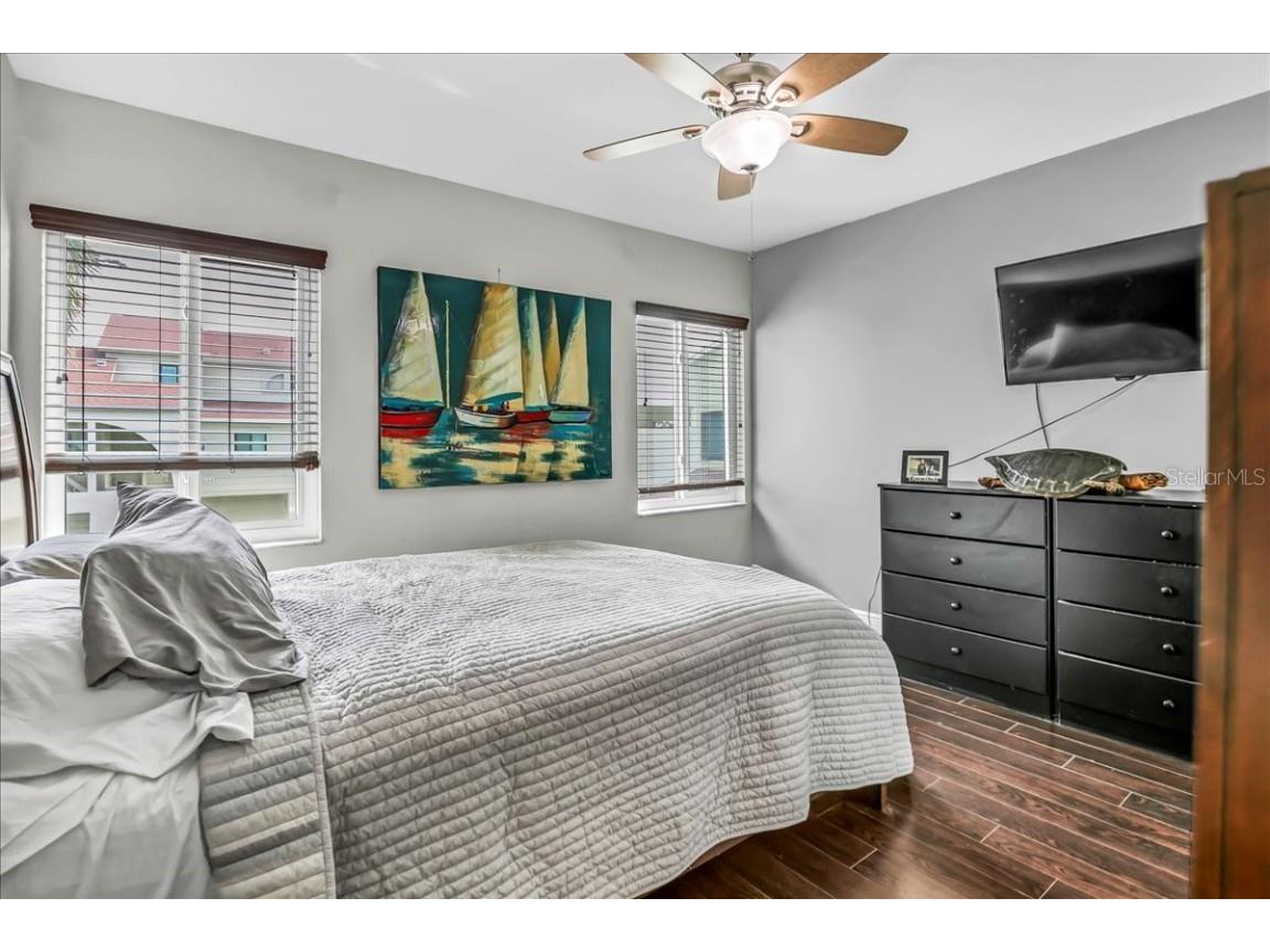 637 Drake Lane N Dunedin FL 34698 TB8446539 image14