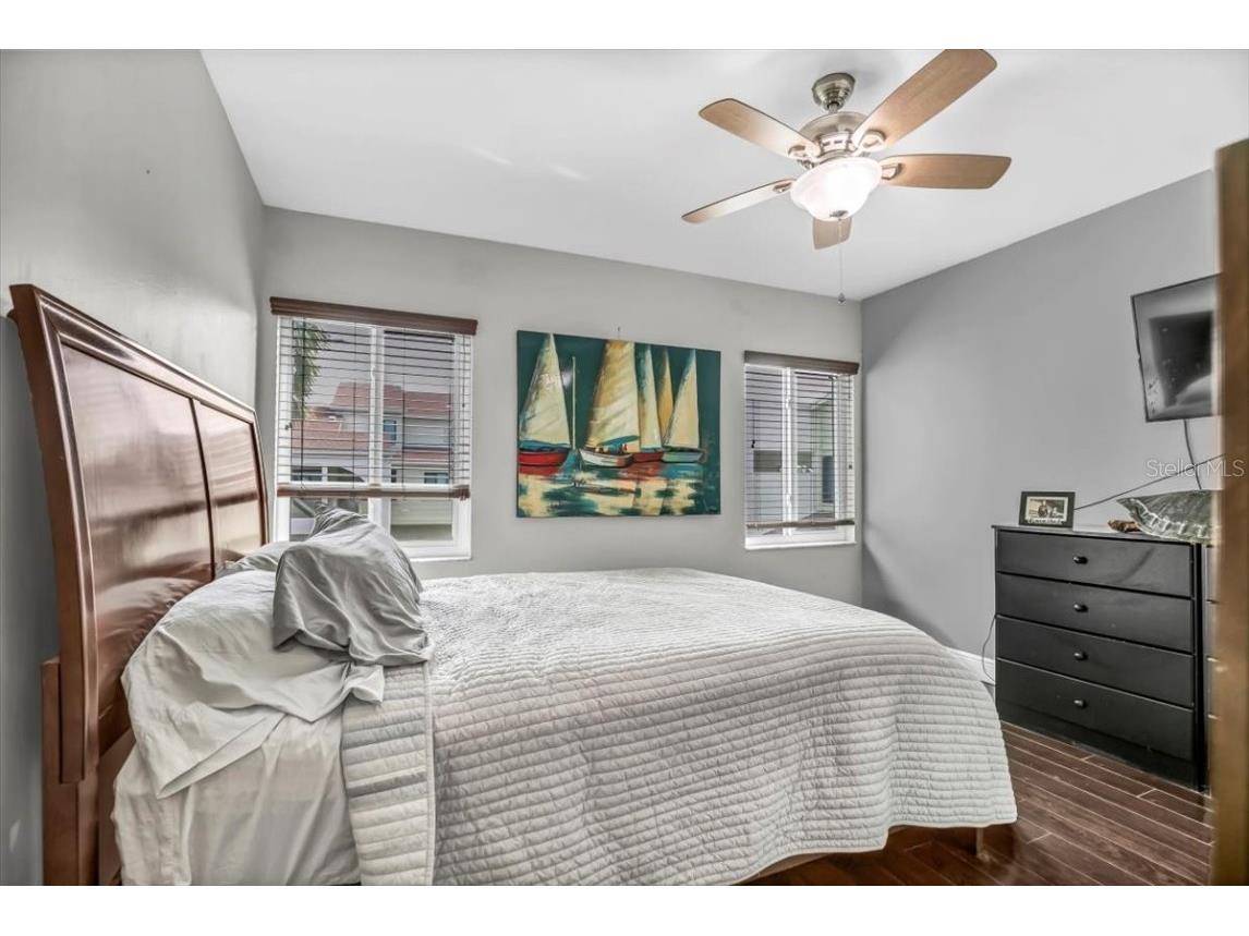 637 Drake Lane N Dunedin FL 34698 TB8446539 image15