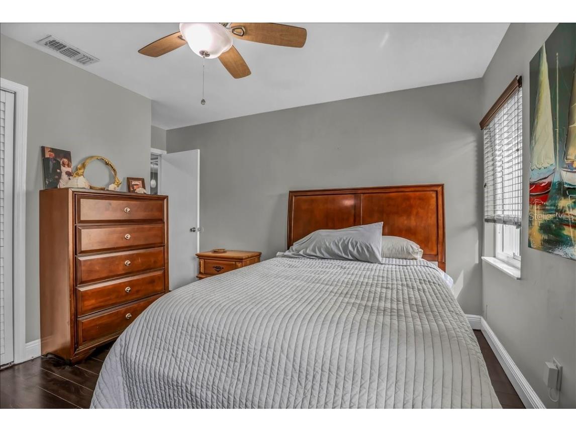 637 Drake Lane N Dunedin FL 34698 TB8446539 image18