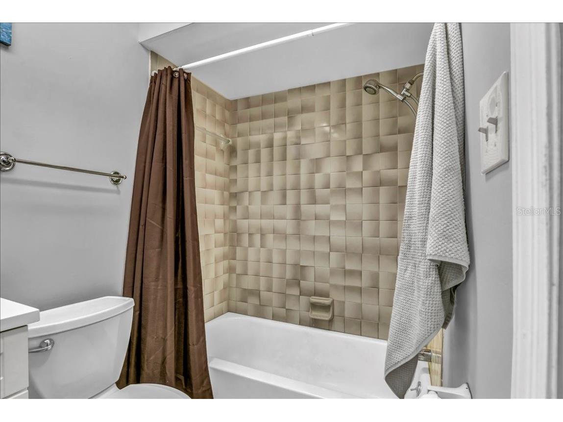 637 Drake Lane N Dunedin FL 34698 TB8446539 image20