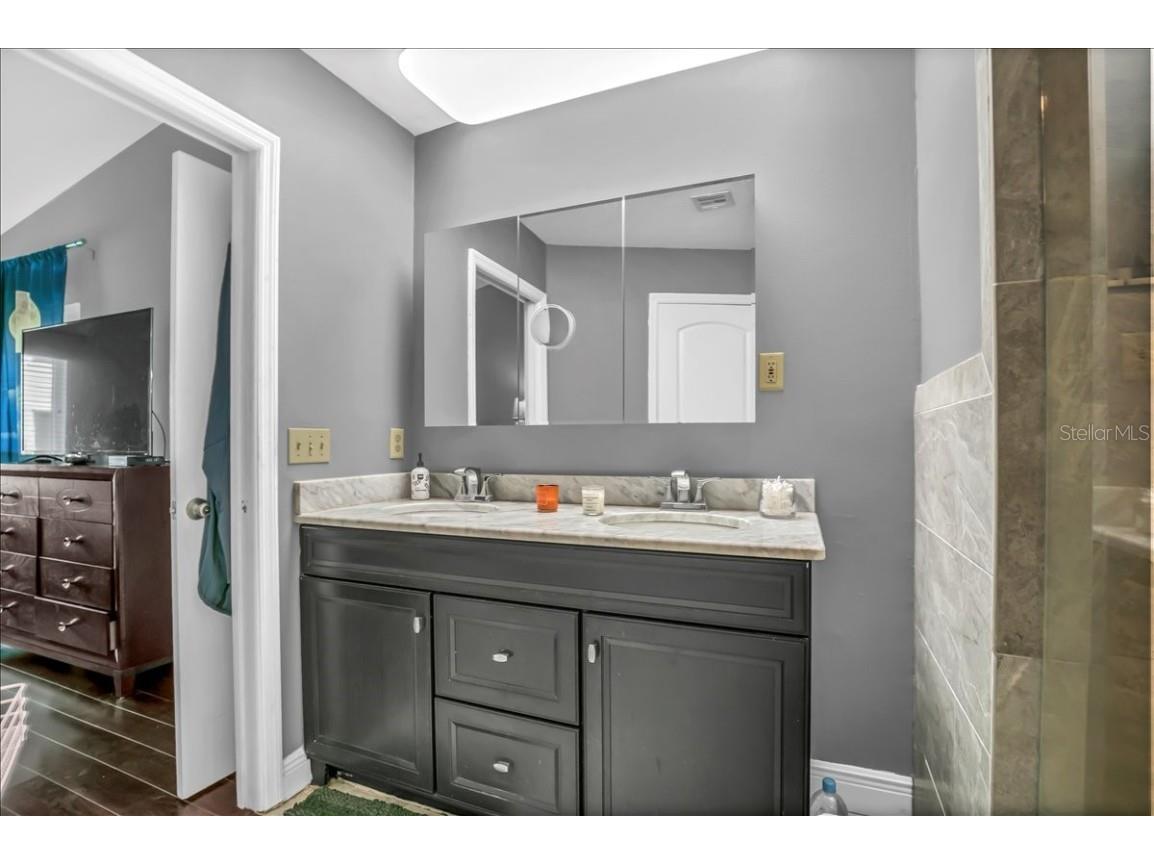 637 Drake Lane N Dunedin FL 34698 TB8446539 image26