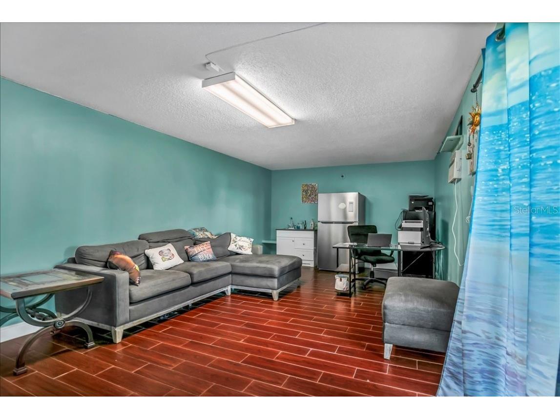 637 Drake Lane N Dunedin FL 34698 TB8446539 image32