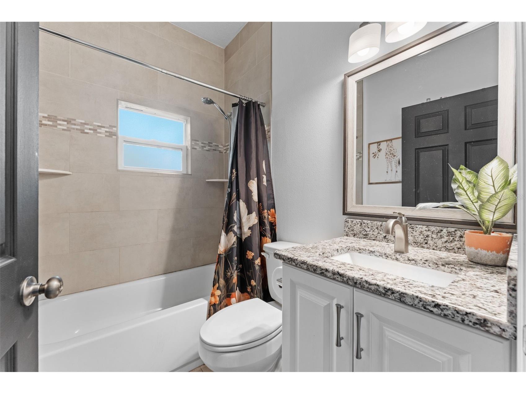 637 Holmes Avenue Daytona Beach FL 32114 V4947994 image23