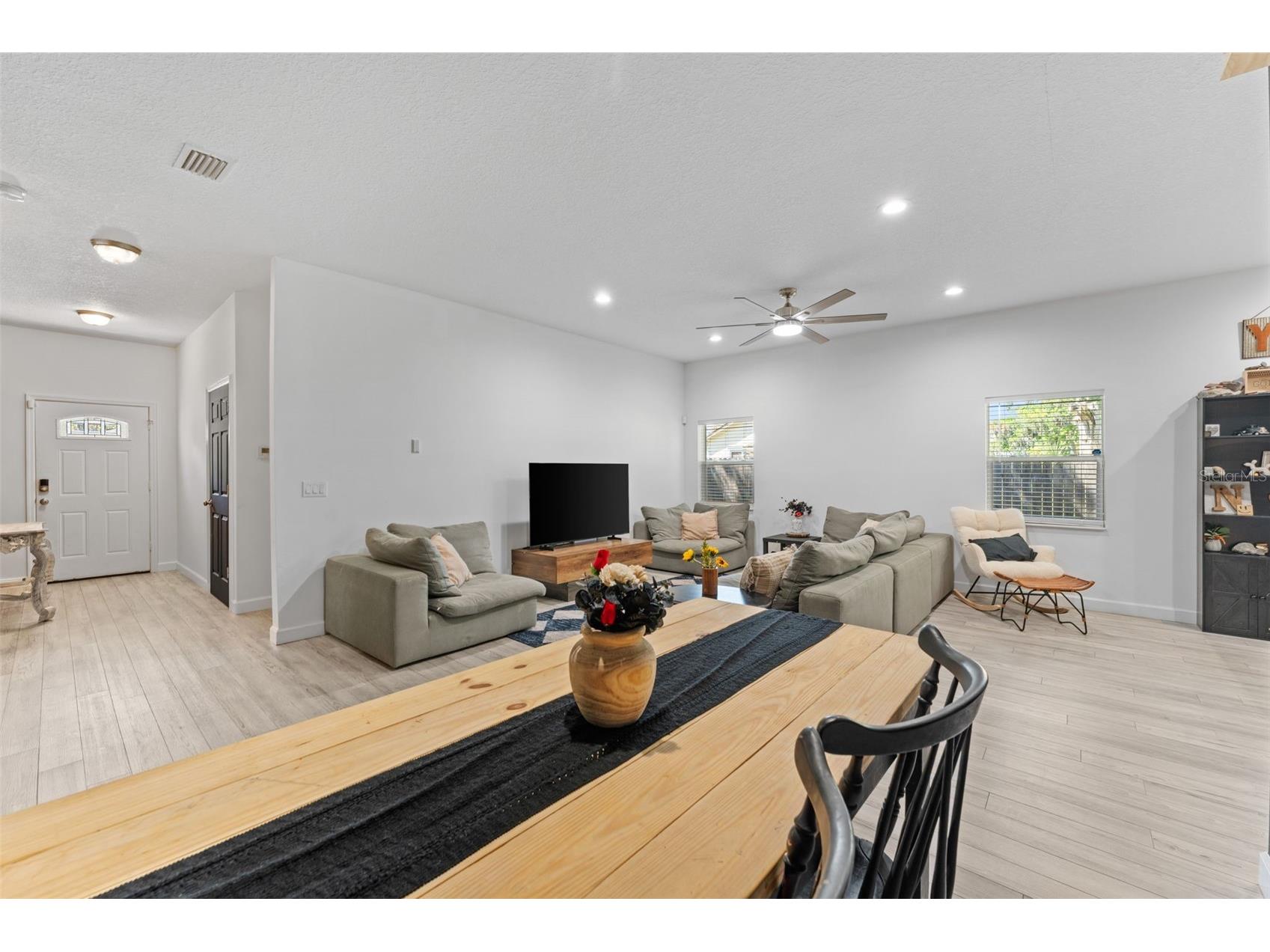 637 Holmes Avenue Daytona Beach FL 32114 V4947994 image6