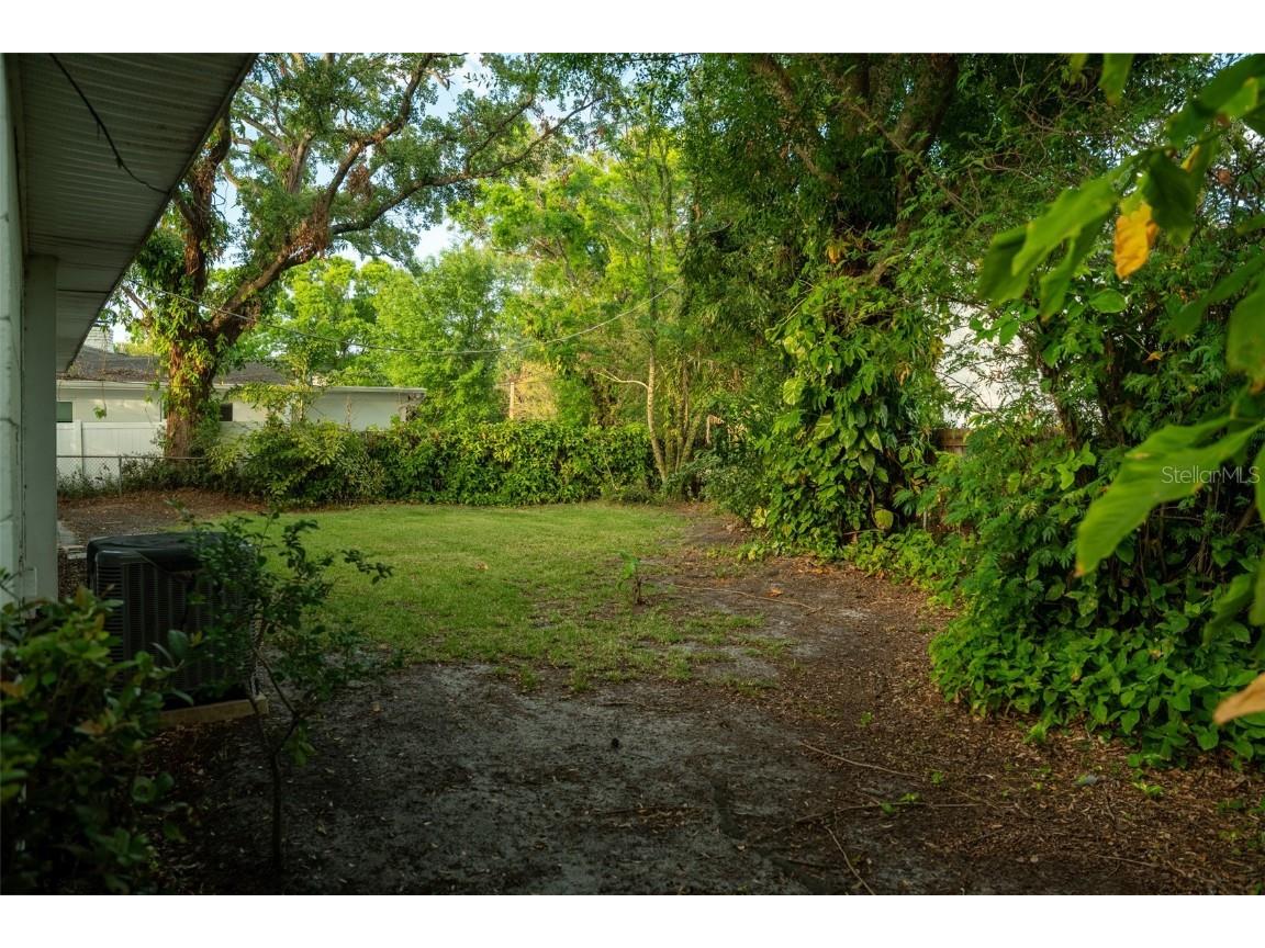 637 Jamaica Avenue Tampa FL 33606 TB8322800 image6