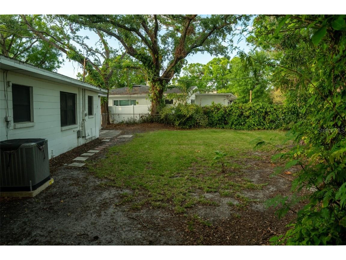 637 Jamaica Avenue Tampa FL 33606 TB8322800 image7