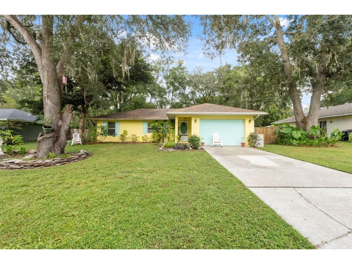 637 N Morris Avenue Inverness FL 34453 W7879517 image1