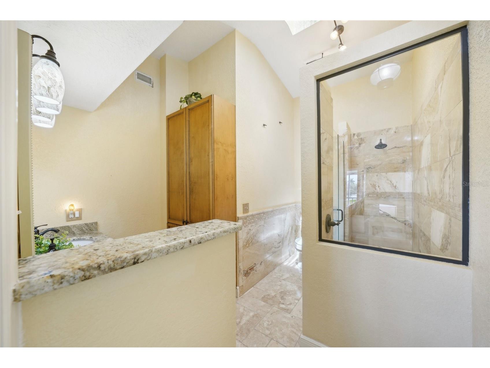 637 Pinellas Bayway #105 Tierra Verde FL 33715 TB8503537 image26