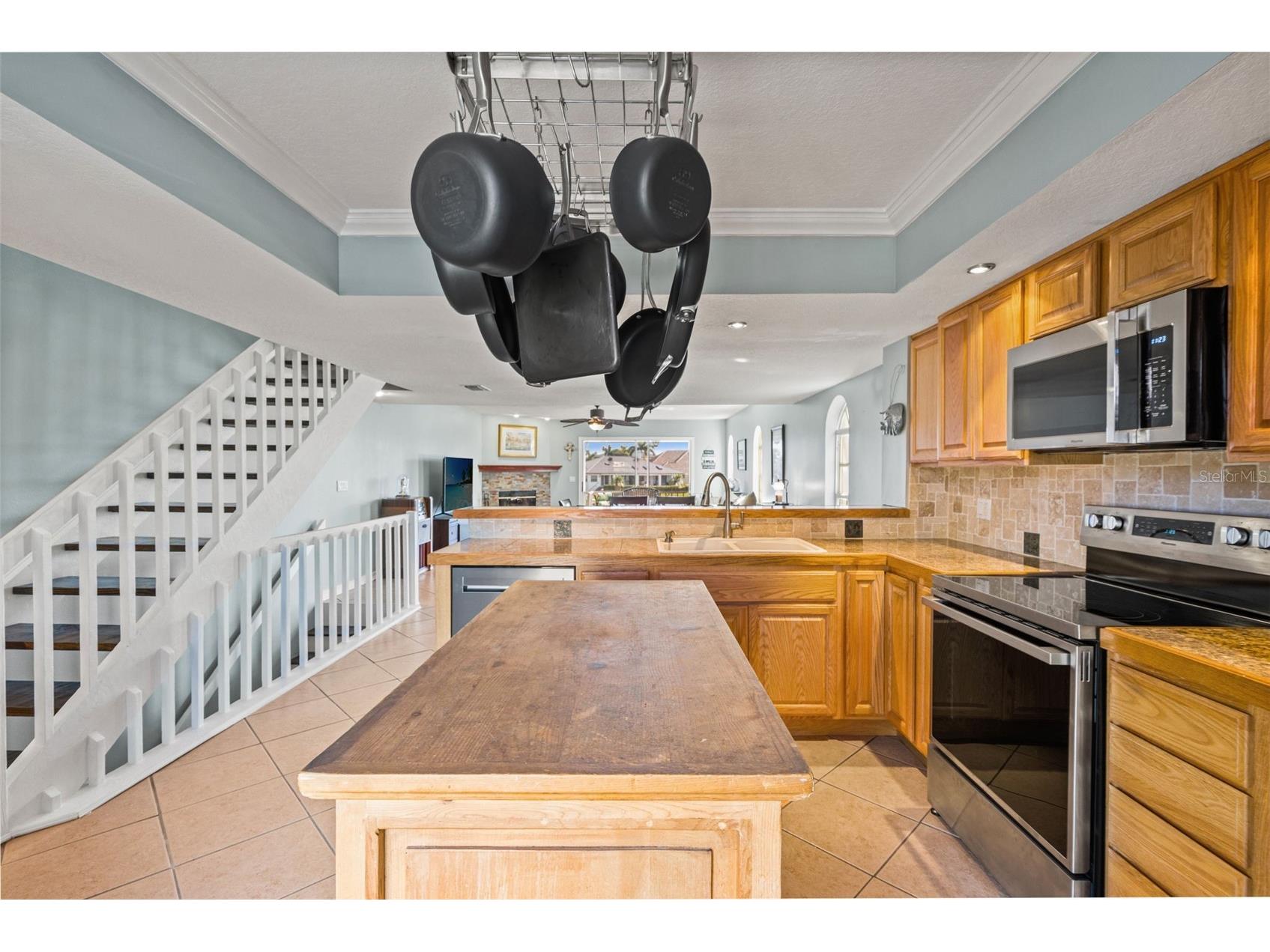 637 Pinellas Bayway S #111 Saint Petersburg FL 33715 TB8463347 image11