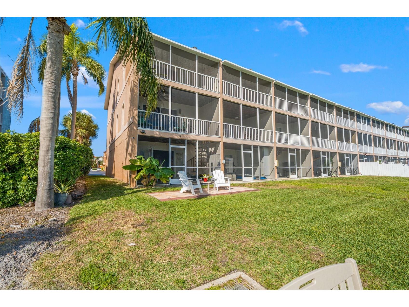 637 Pinellas Bayway S #111 Saint Petersburg FL 33715 TB8463347 image9