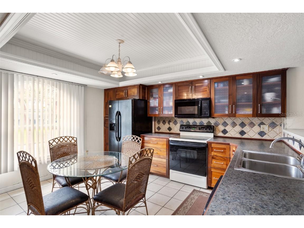 637 Pinellas Bayway S #204 Tierra Verde FL 33715 A4664011 image4