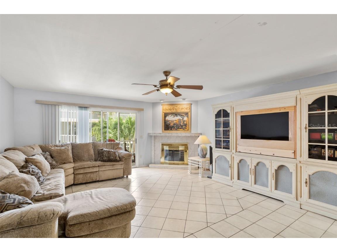 637 Pinellas Bayway S #204 Tierra Verde FL 33715 A4664011 image8