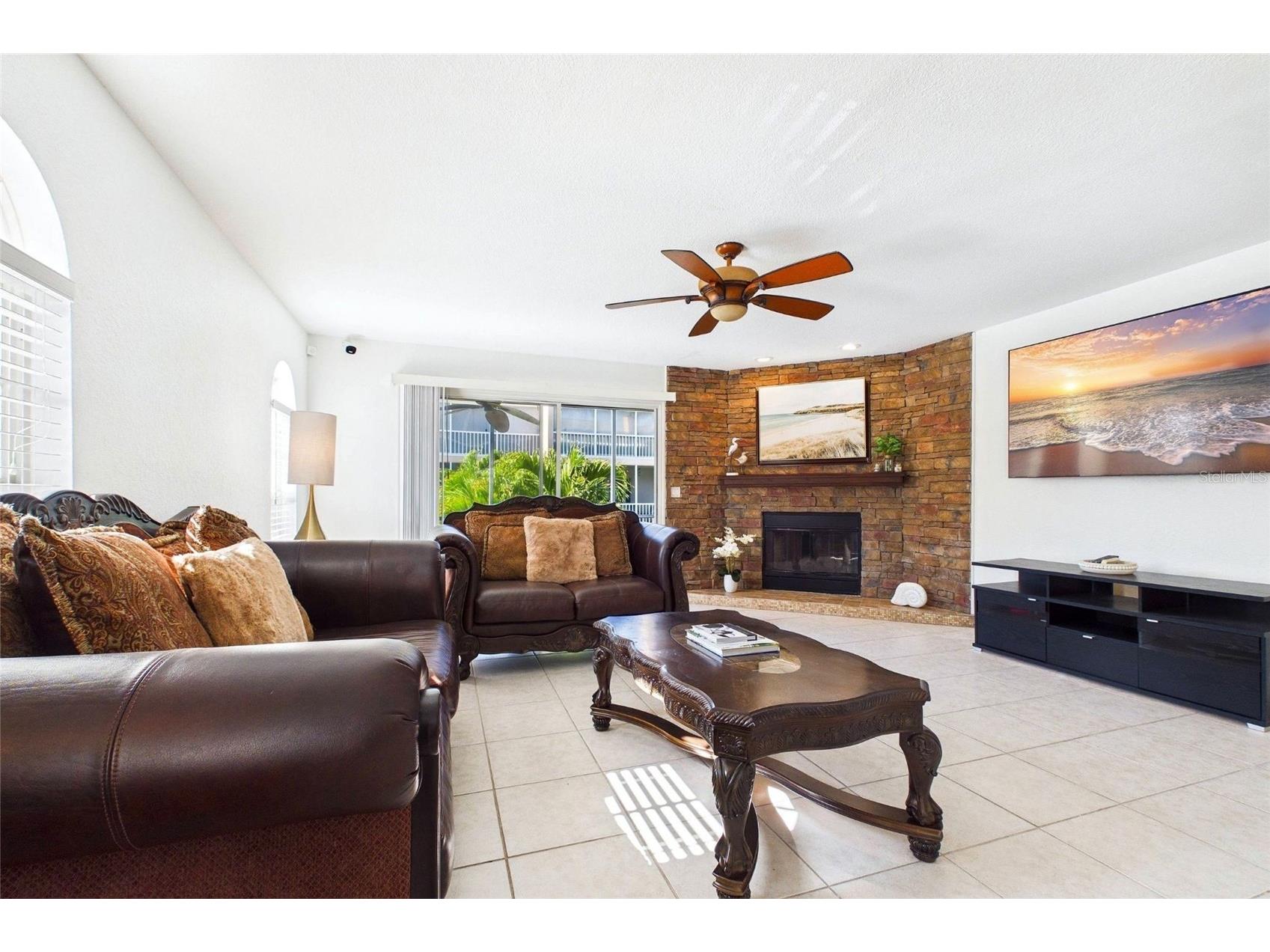 637 Pinellas Bayway S #301 Tierra Verde FL 33715 TB8490902 image10