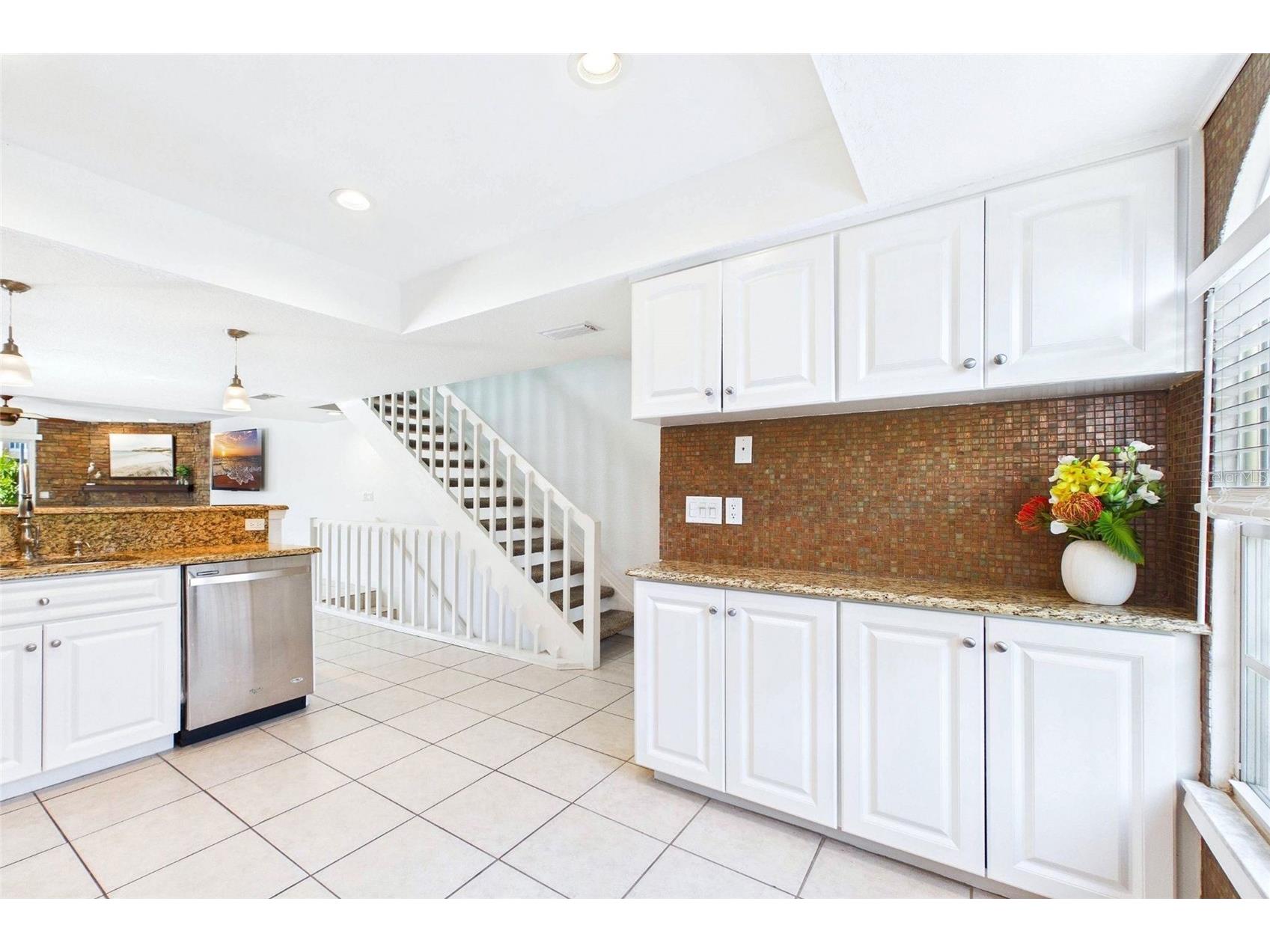 637 Pinellas Bayway S #301 Tierra Verde FL 33715 TB8490902 image6