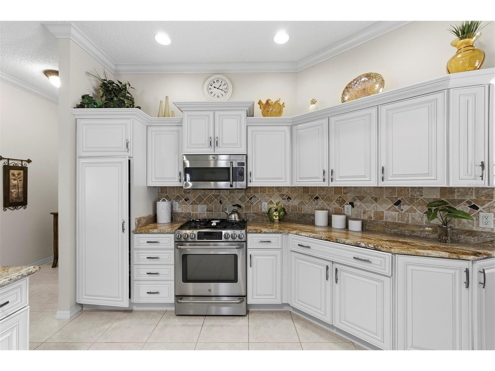 637 Salem Place The Villages FL 32162 G5110565 image3