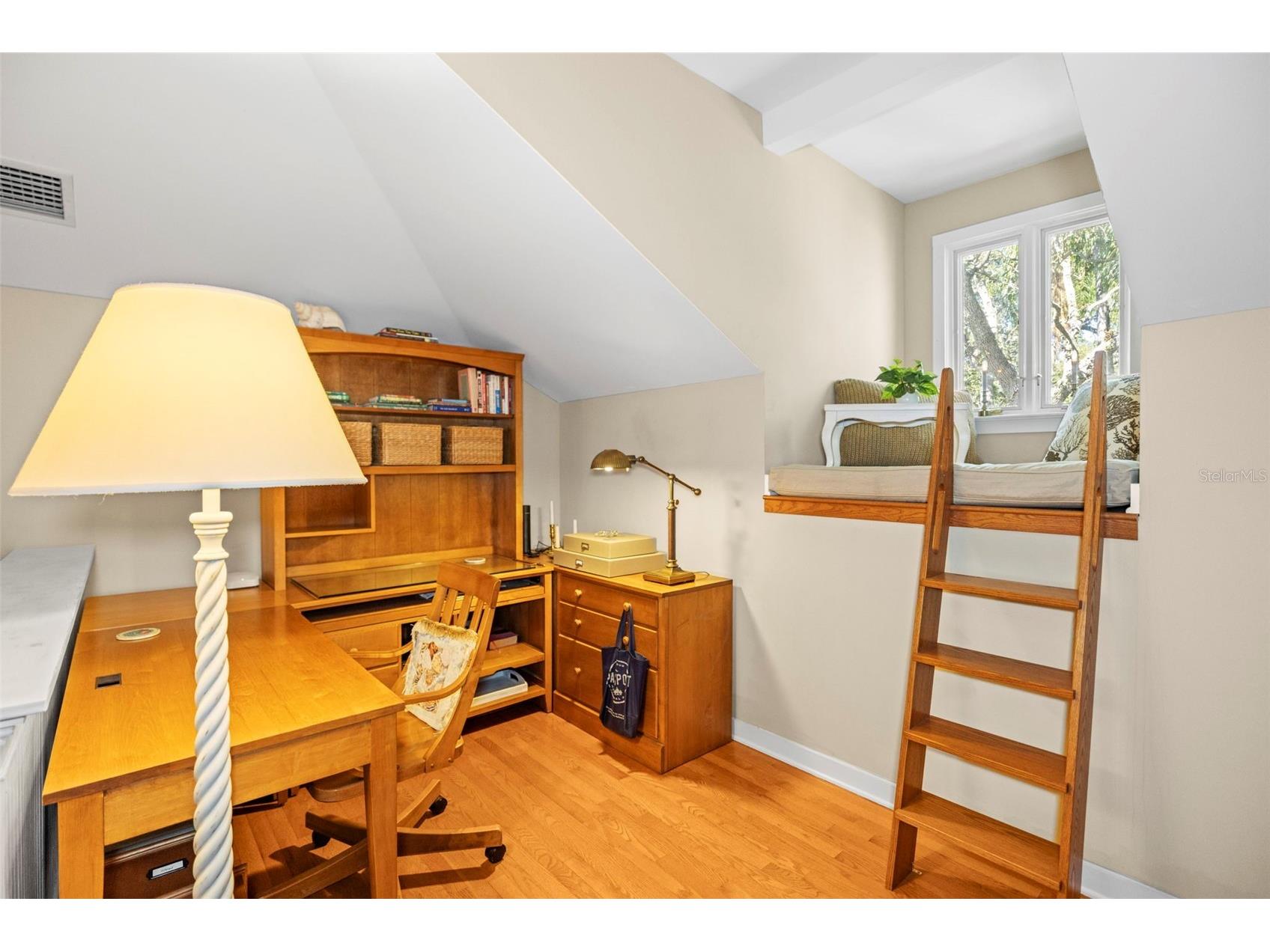 637 Scotland Street Dunedin FL 34698 TB8467478 image28