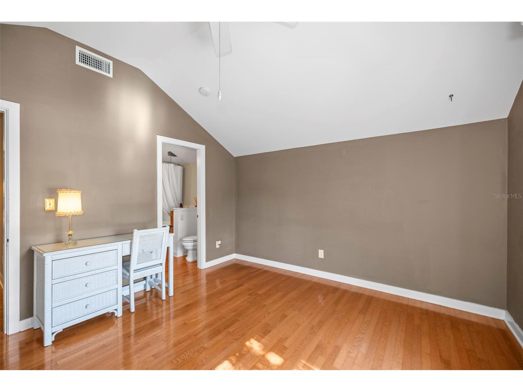 637 Scotland Street Dunedin FL 34698 TB8467478 image29