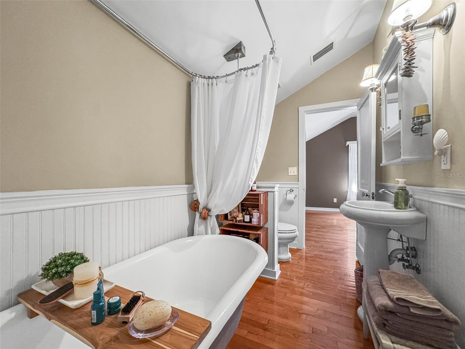 637 Scotland Street Dunedin FL 34698 TB8467478 image54