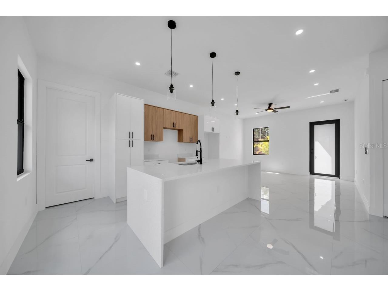 637 Summit Avenue S Lehigh Acres FL 33974 A4684910 image8