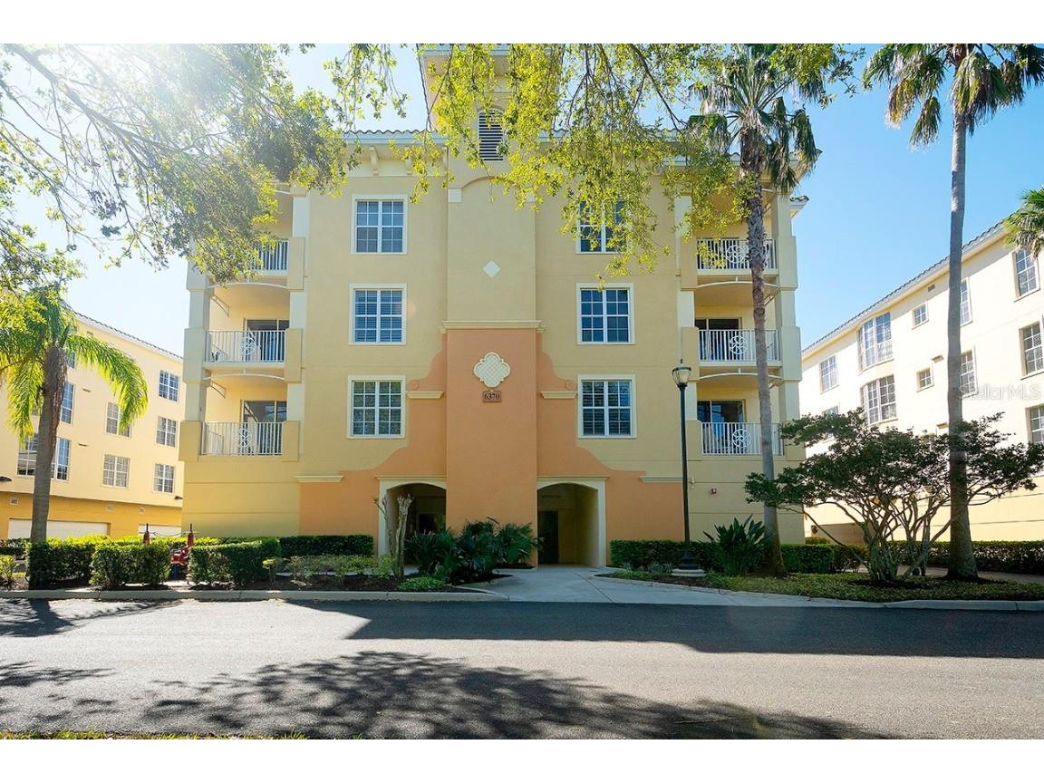 6370 Watercrest Way #402 Lakewood Ranch FL 34202 A4646090 image1