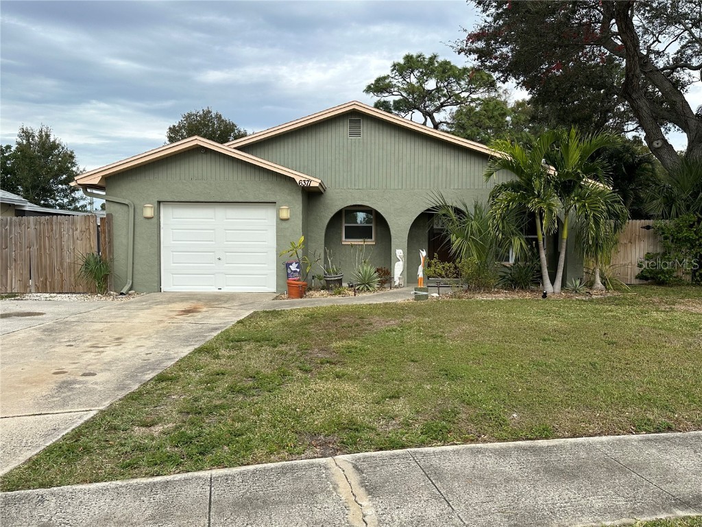 6371 68th Avenue N Pinellas Park FL 33781 W7860621 image1