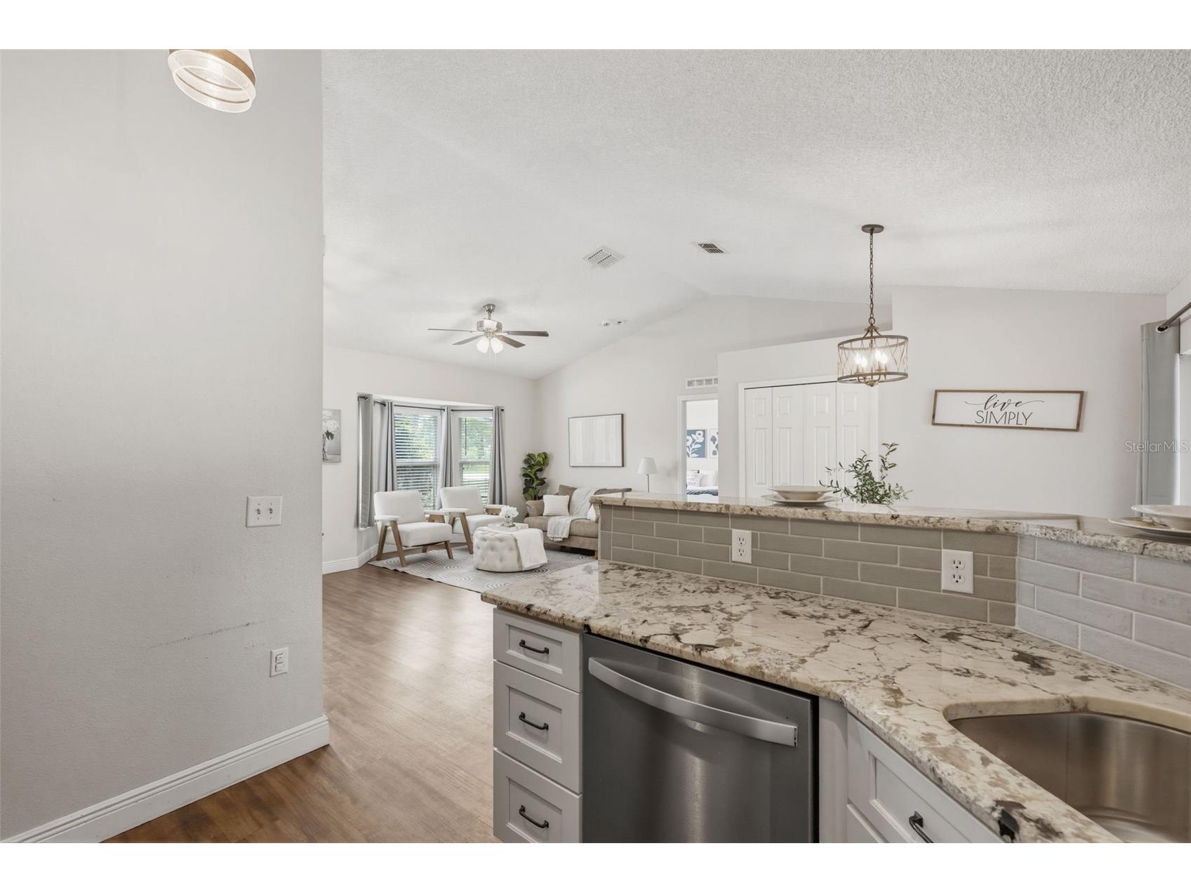 6371 Shadydale Avenue Spring Hill FL 34609 TB8522715 image10