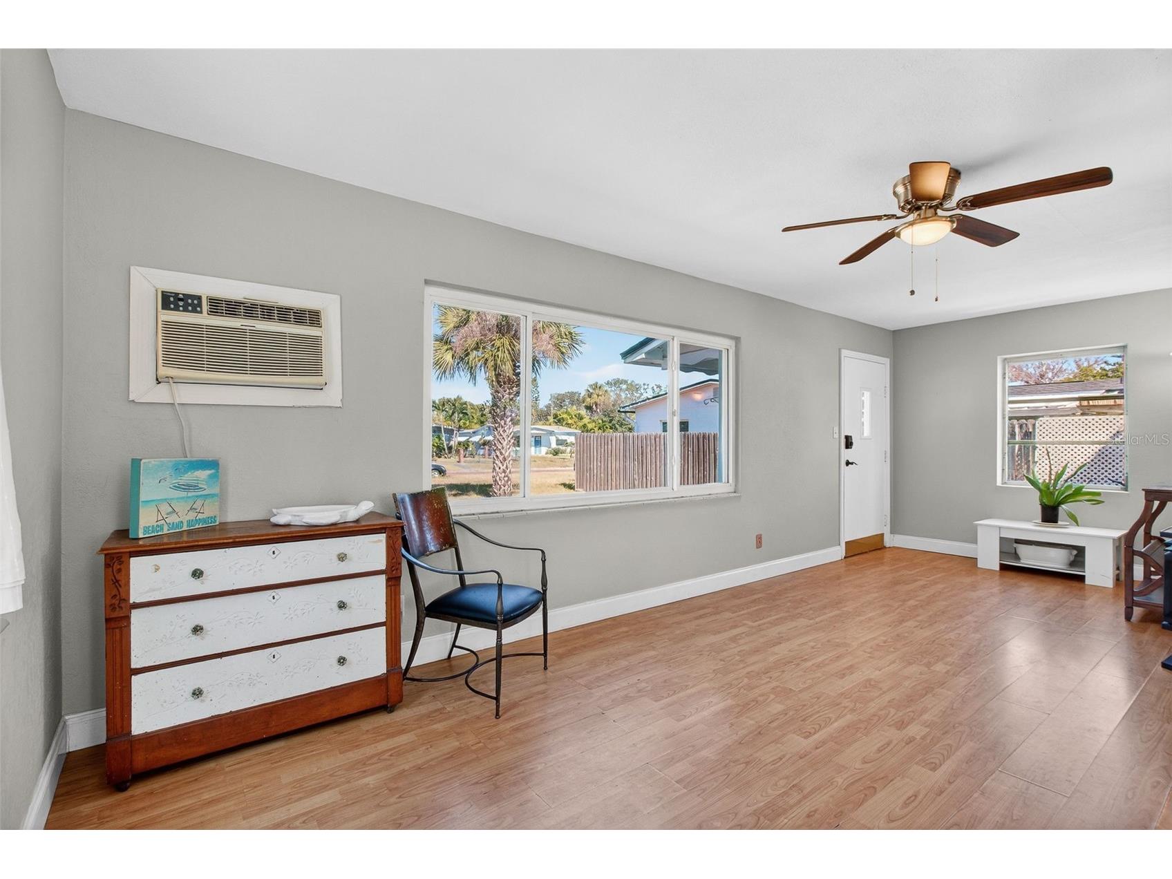 6372 4th Avenue S Saint Petersburg FL 33707 TB8470462 image3