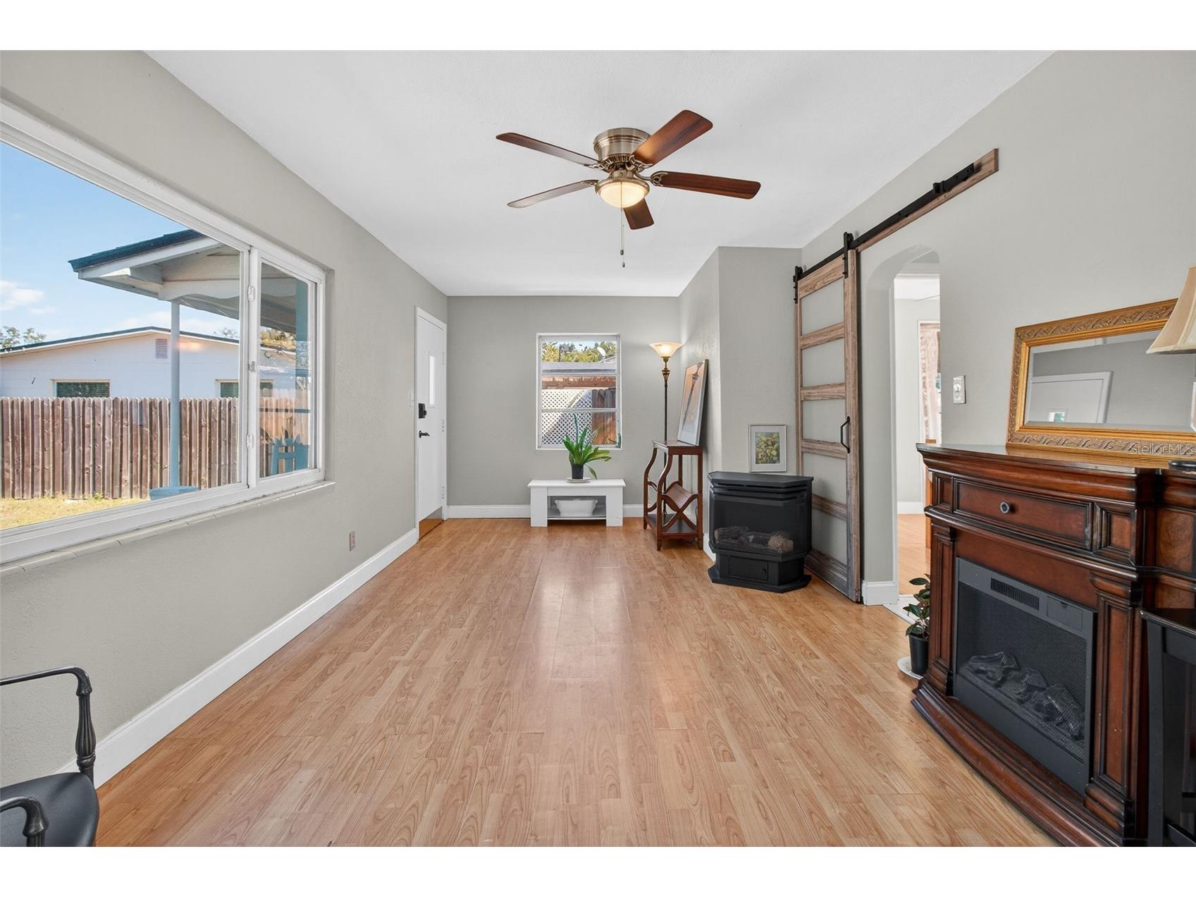 6372 4th Avenue S Saint Petersburg FL 33707 TB8470462 image5