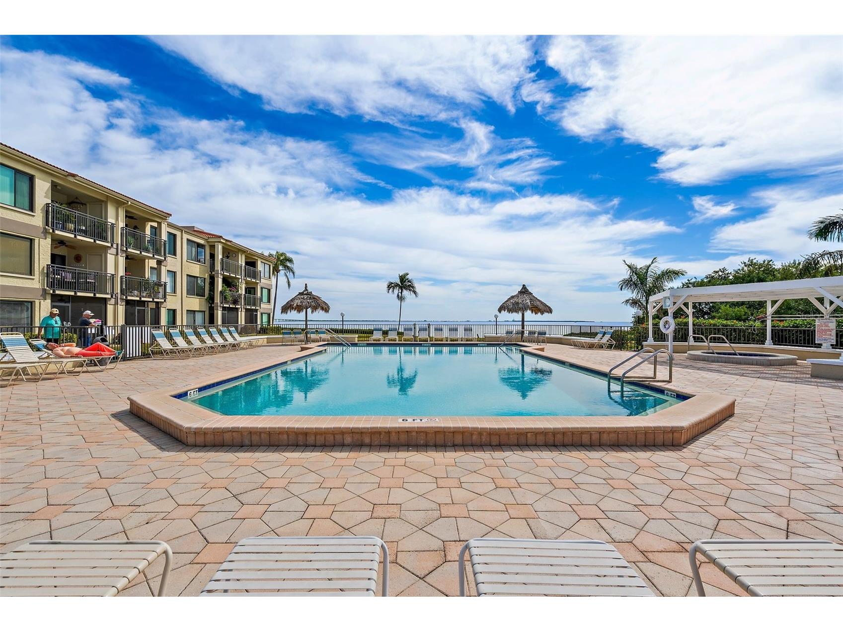 6372 Palma Del Mar Boulevard S #207 Saint Petersburg FL 33715 - BOCA CIEGA BAY TB8517467 image39