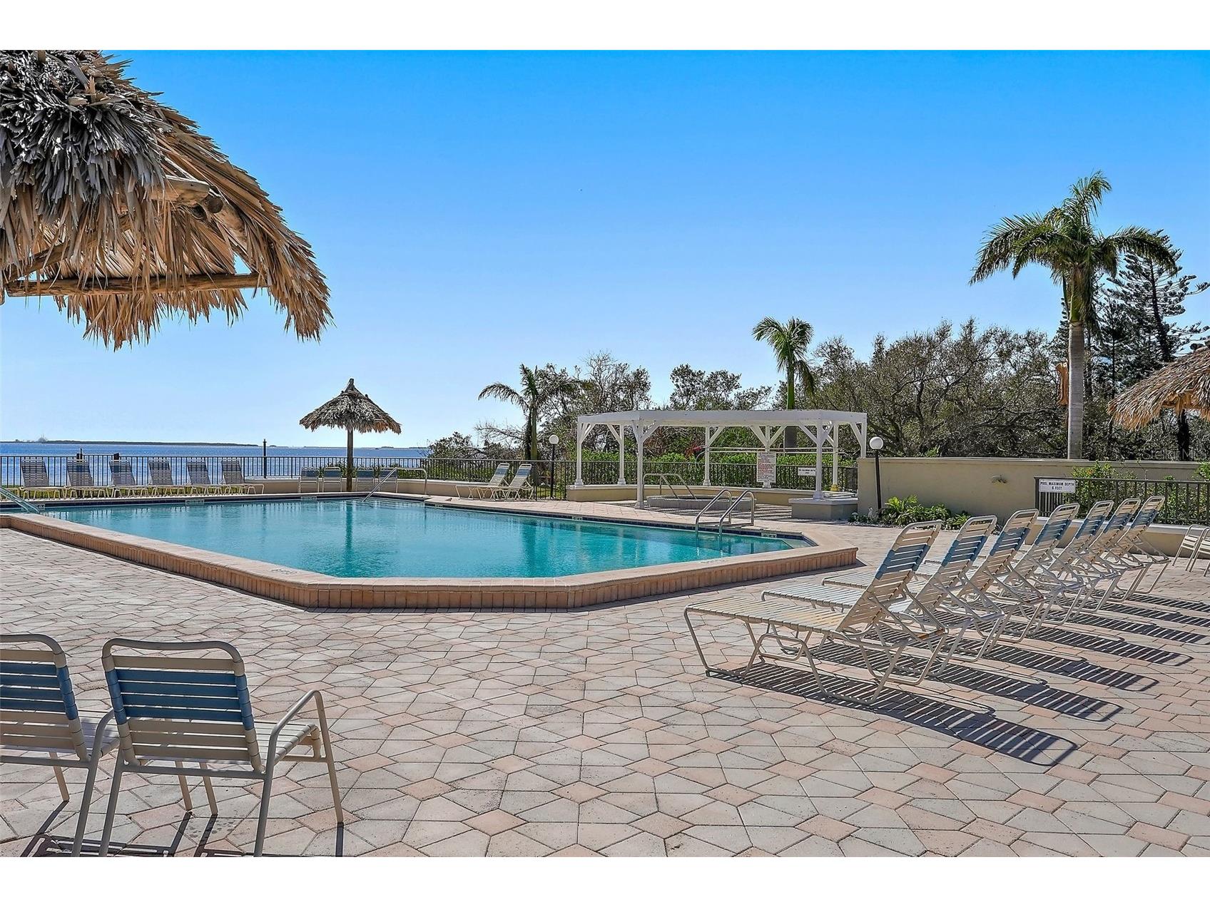6372 Palma Del Mar Boulevard S #207 Saint Petersburg FL 33715 - BOCA CIEGA BAY TB8517467 image44