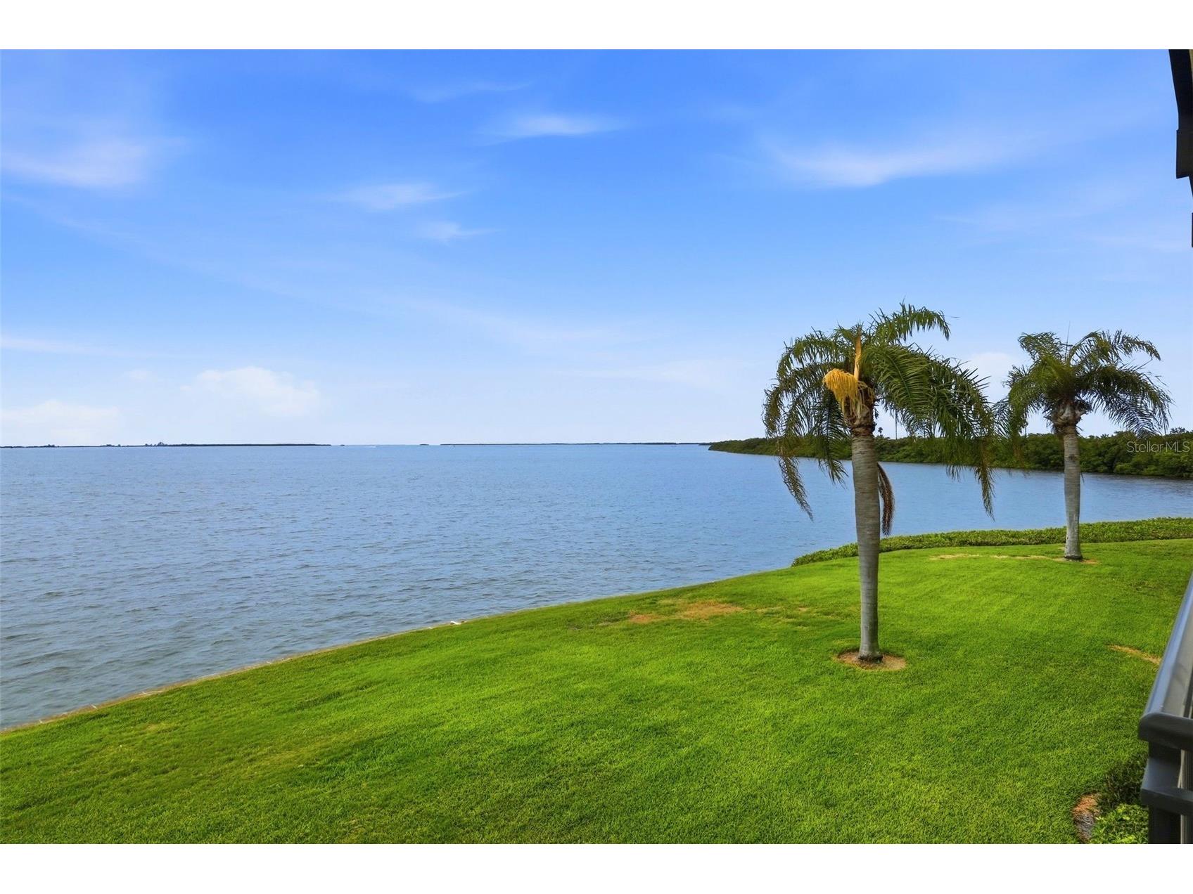 6372 Palma Del Mar Boulevard S #207 Saint Petersburg FL 33715 - BOCA CIEGA BAY TB8517467 image5