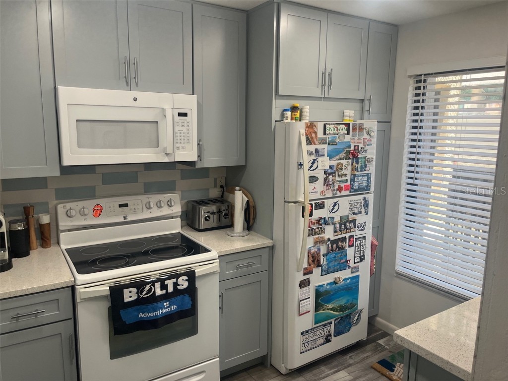 6372 Palma Del Mar Boulevard S #214 Saint Petersburg FL 33715 TB8407825 image4