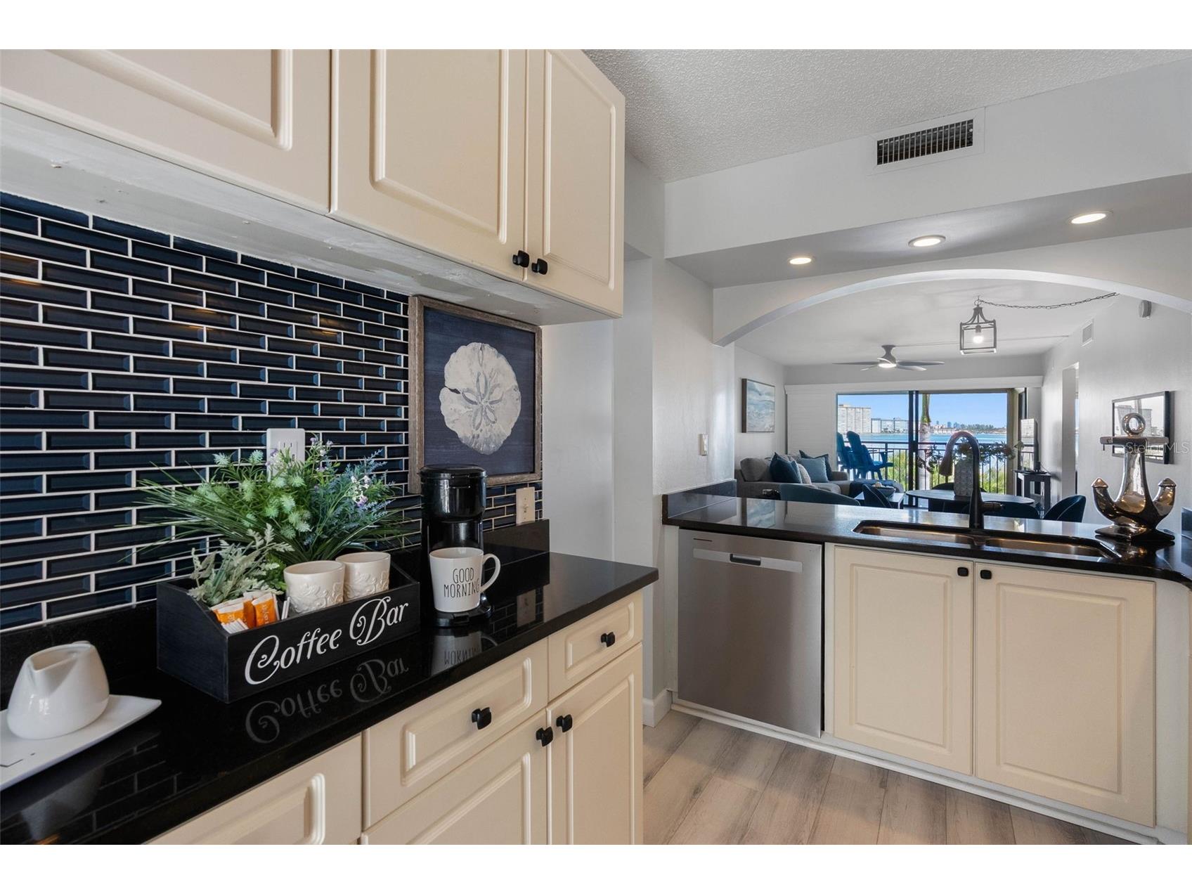 6372 Palma Del Mar Boulevard S #304 Saint Petersburg FL 33715 TB8484358 image25