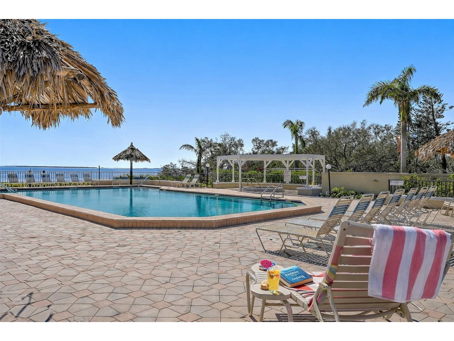 6372 Palma Del Mar Boulevard S #304 Saint Petersburg FL 33715 TB8484358 image64