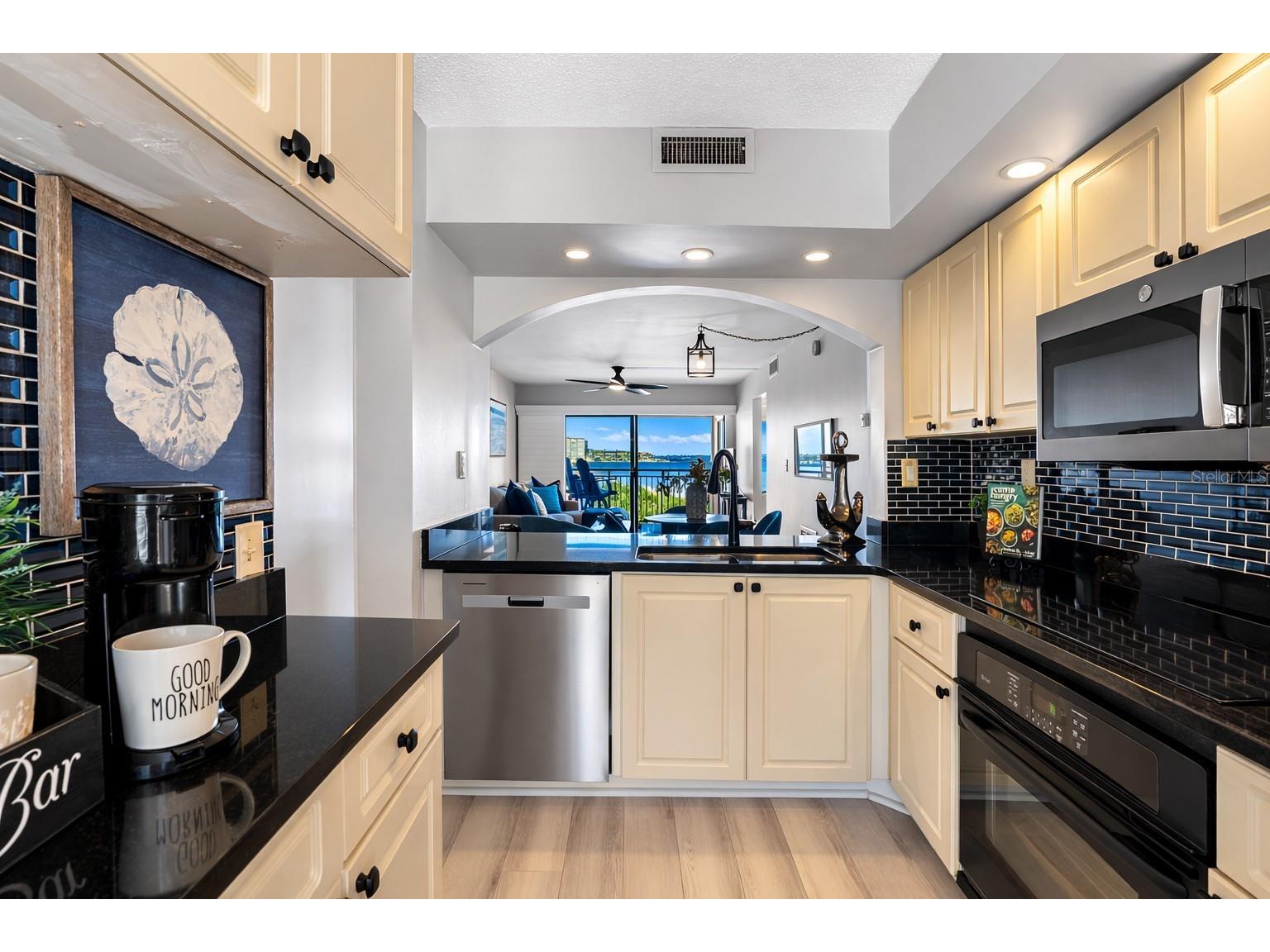 6372 Palma Del Mar Boulevard S #304 Saint Petersburg FL 33715 TB8484358 image7